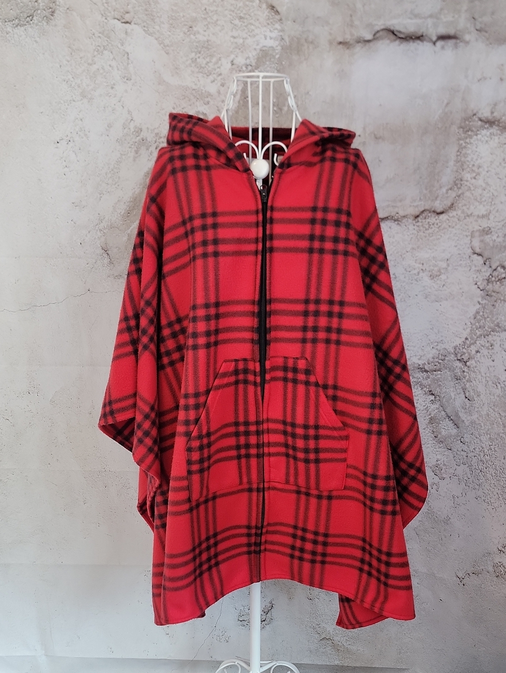 Le Moda Red Plaid Hooded Poncho Jacket - Cozy Zip Front Womens One Size